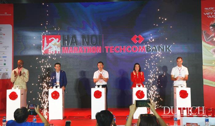 Nghi thức Khai mạc Giải Hà Nội Marathon Techcombank 2022